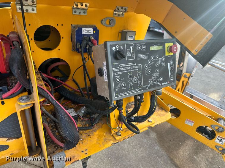 image for item DW2870 2019 Haulotte 5533A  boom lift