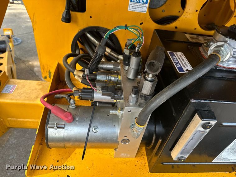 image for item DW2870 2019 Haulotte 5533A  boom lift