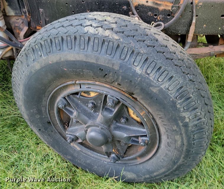 image for item HY9114 1983 Ford 8000  digger derrick truck