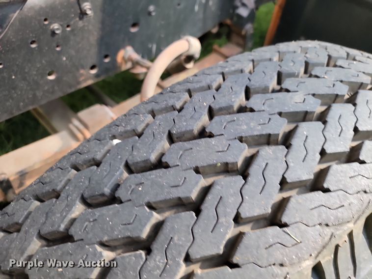 image for item HY9114 1983 Ford 8000  digger derrick truck