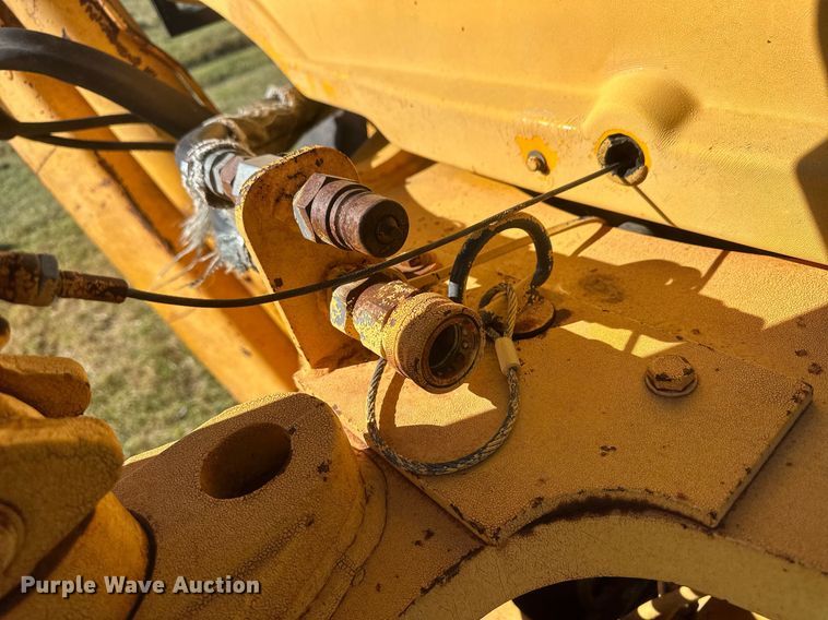 image for item IU9028 1998 JCB 214  backhoe