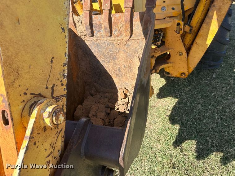 image for item IU9028 1998 JCB 214  backhoe