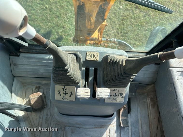 image for item IU9028 1998 JCB 214  backhoe