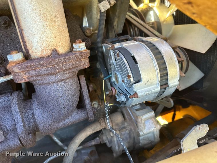 image for item IU9028 1998 JCB 214  backhoe