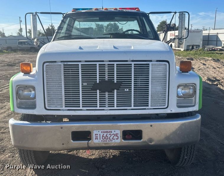 image for item IU9036 1993 Chevrolet Kodiak  rollback truck