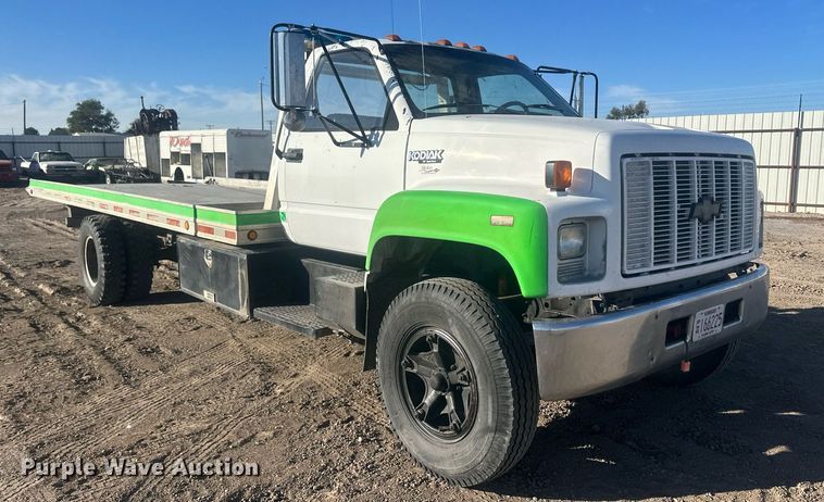 image for item IU9036 1993 Chevrolet Kodiak  rollback truck