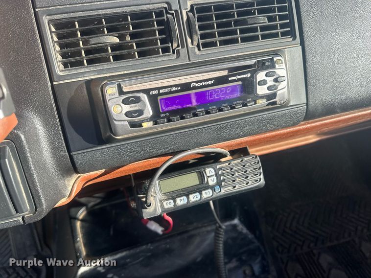 image for item IU9036 1993 Chevrolet Kodiak  rollback truck