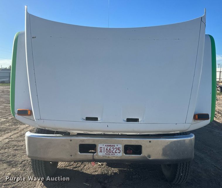 image for item IU9036 1993 Chevrolet Kodiak  rollback truck