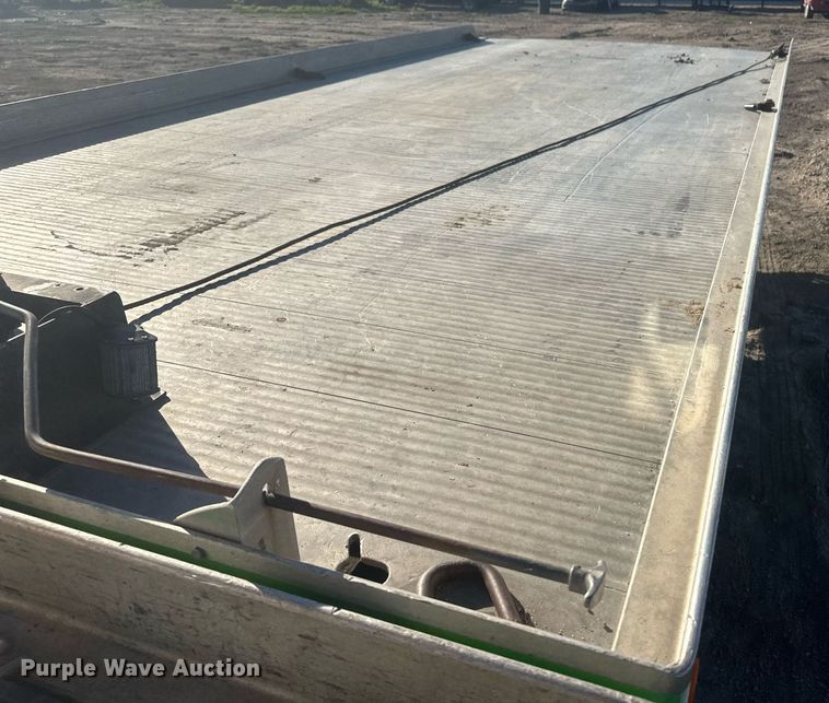 image for item IU9036 1993 Chevrolet Kodiak  rollback truck