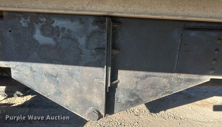 image for item IU9036 1993 Chevrolet Kodiak  rollback truck