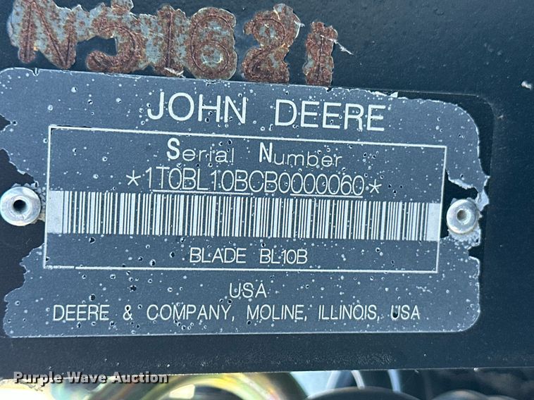 image for item IU9046 John Deere BL10B  skid steer dozer blade
