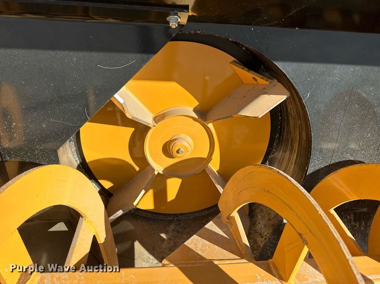 image for item IU9047 John Deere SB84H  skid steer snow blower