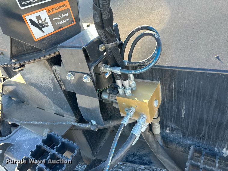 image for item IU9047 John Deere SB84H  skid steer snow blower