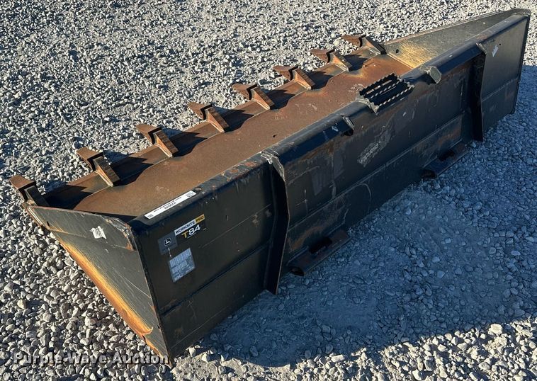 image for item IU9048 John Deere T84  skid steer bucket