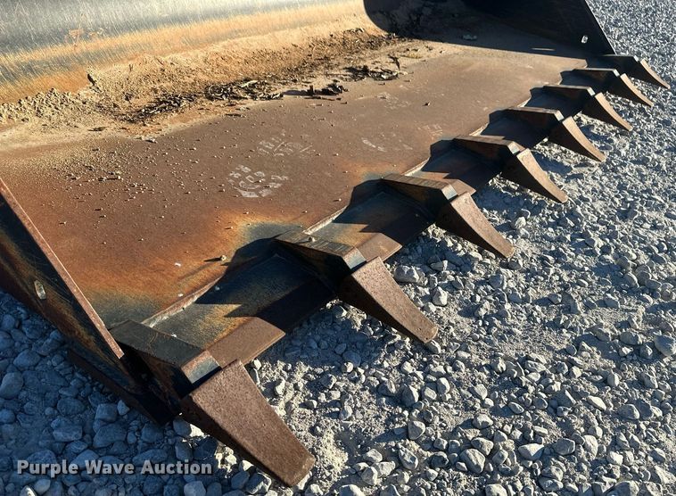 image for item IU9048 John Deere T84  skid steer bucket