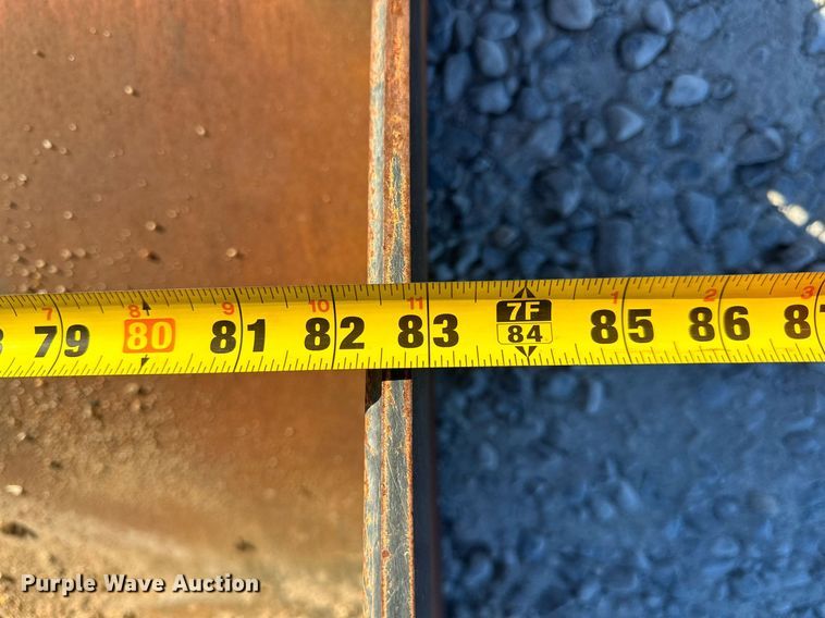 image for item IU9048 John Deere T84  skid steer bucket