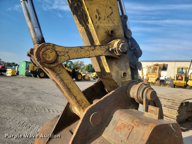 image for item JG9768 2004 Komatsu PC400LC-7L excavator