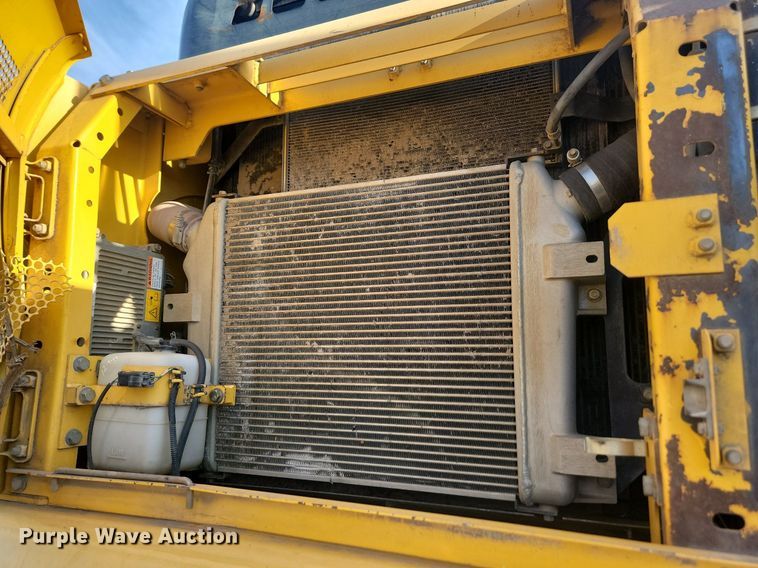 image for item JG9768 2004 Komatsu PC400LC-7L excavator