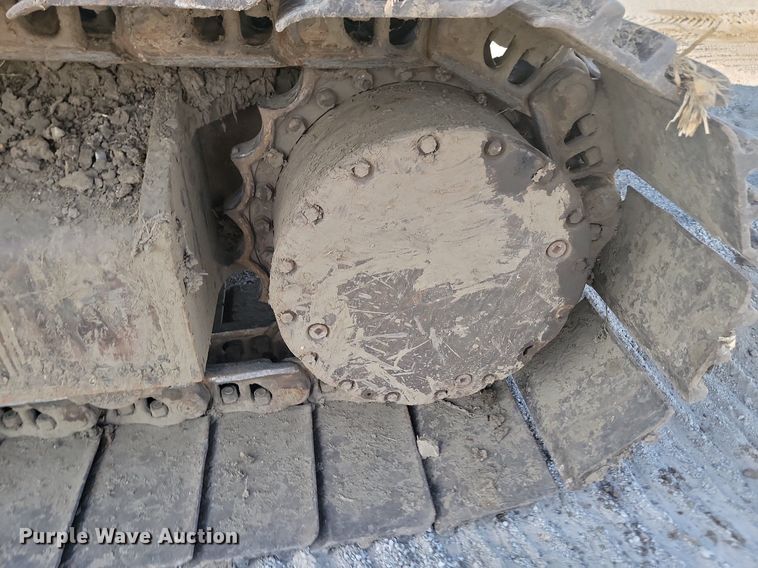 image for item JG9768 2004 Komatsu PC400LC-7L excavator