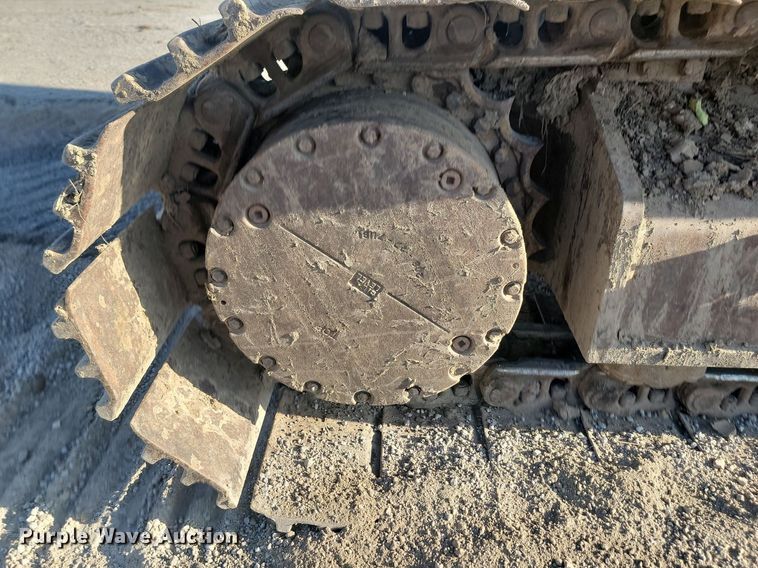 image for item JG9768 2004 Komatsu PC400LC-7L excavator