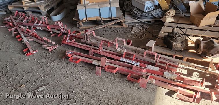 image for item JG9771 Approximately 315 Guardian C-slab grabbers