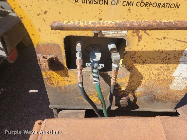 image for item JG9774 1998 Load King 503/4DD  lowboy equipment trailer