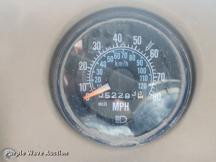 image for item JG9775 1980 Mack  water truck