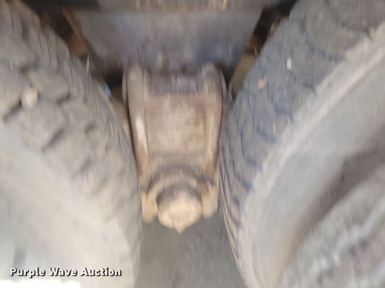 image for item JG9775 1980 Mack  water truck