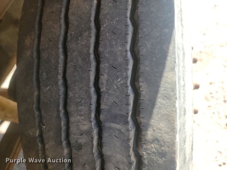 image for item JG9775 1980 Mack  water truck