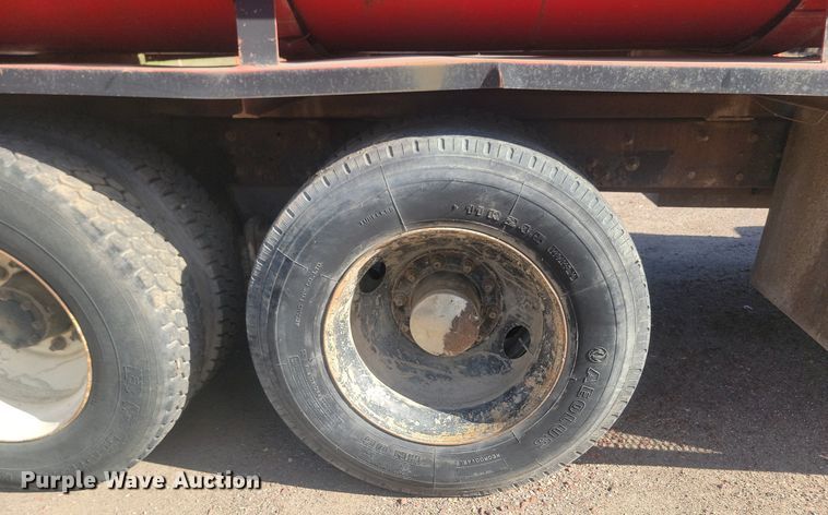 image for item JG9775 1980 Mack  water truck