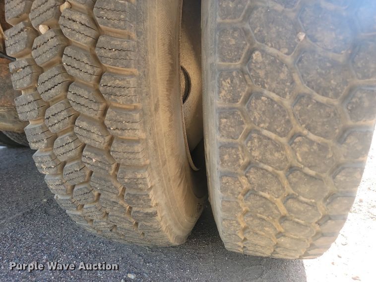 image for item JG9775 1980 Mack  water truck