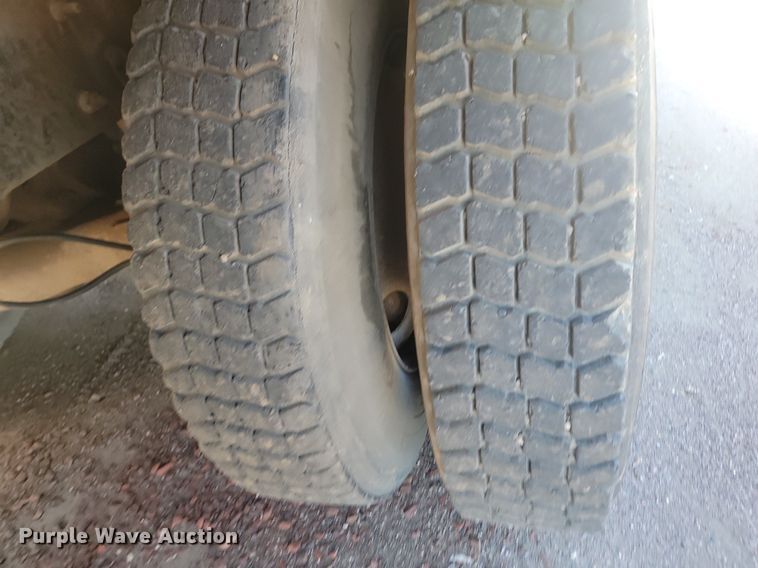 image for item JG9775 1980 Mack  water truck