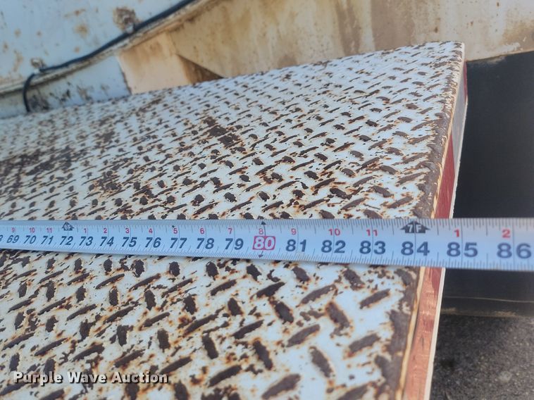 image for item JG9776 1993 Mack RD690S  water truck