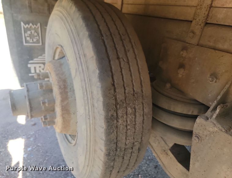 image for item JG9776 1993 Mack RD690S  water truck