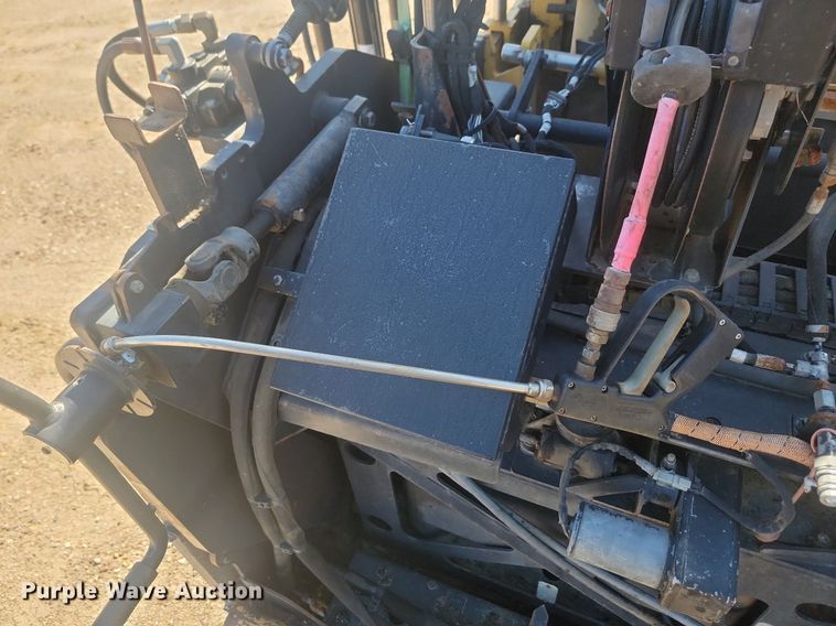 image for item JG9781 2010 Caterpillar AP1000D  paver