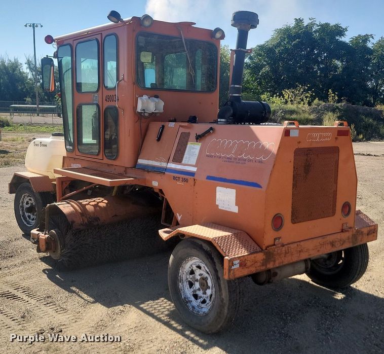 image for item JG9782 Broce Broom RTC 350  broom