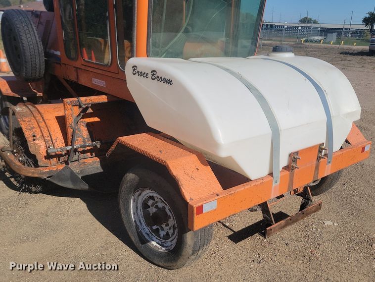 image for item JG9782 Broce Broom RTC 350  broom