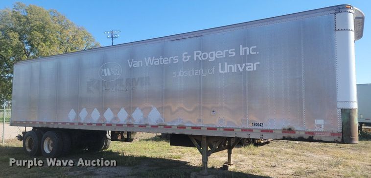 image for item JG9783 1990 Fruehauf FB8-F2-42  dry van trailer