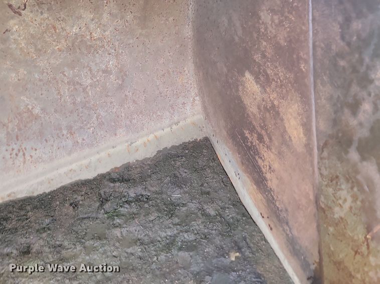 image for item JG9784 Empire  excavator bucket