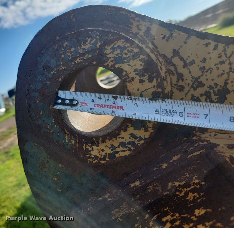 image for item JG9784 Empire  excavator bucket