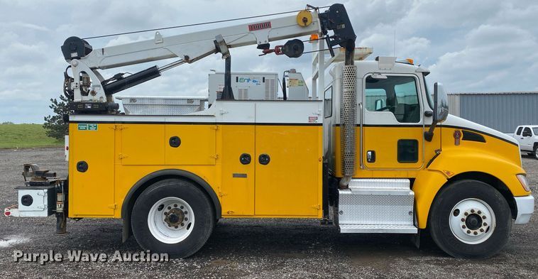 image for item KB9451 2013 Kenworth T370  utility / service truck