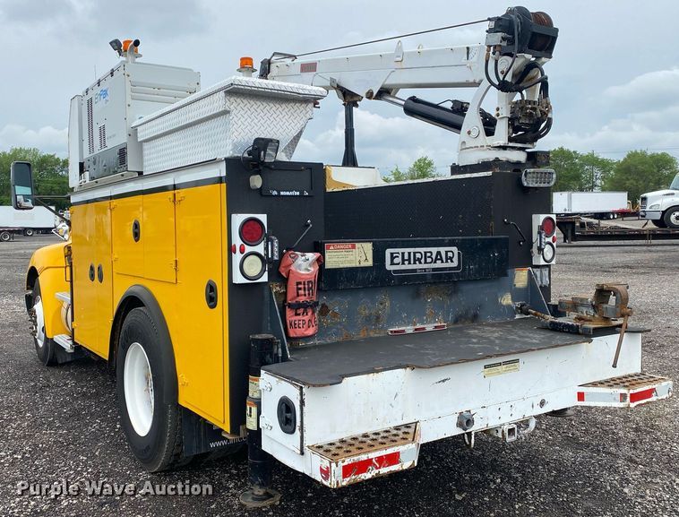 image for item KB9451 2013 Kenworth T370  utility / service truck