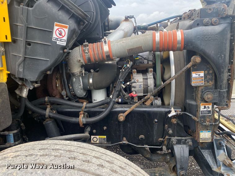 image for item KB9451 2013 Kenworth T370  utility / service truck