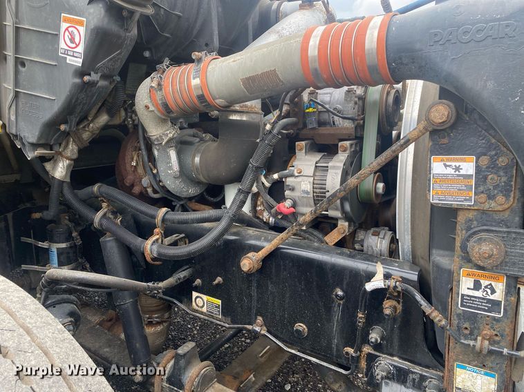 image for item KB9451 2013 Kenworth T370  utility / service truck