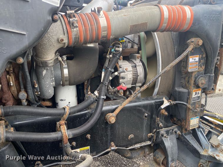 image for item KB9451 2013 Kenworth T370  utility / service truck