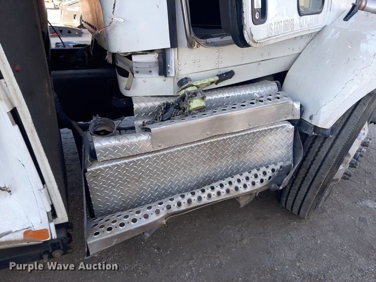 image for item KD9207 2023 Kenworth T440  crane truck