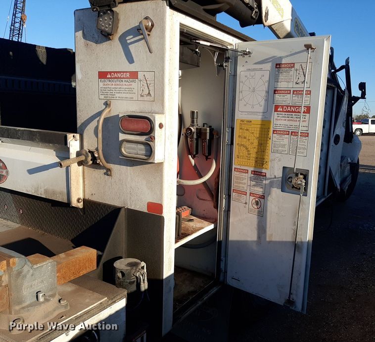 image for item KD9207 2023 Kenworth T440  crane truck