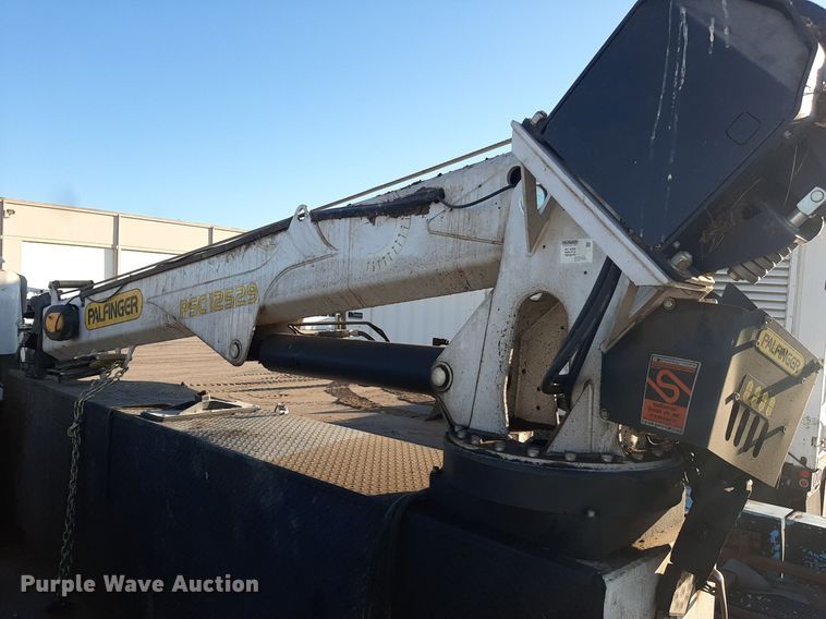 image for item KD9207 2023 Kenworth T440  crane truck