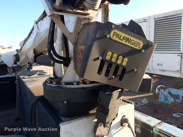 image for item KD9207 2023 Kenworth T440  crane truck