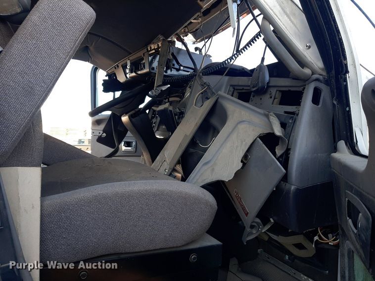 image for item KD9207 2023 Kenworth T440  crane truck